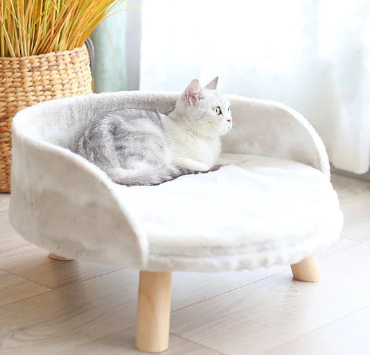 PawLounge Mini-table surélevée pour chat en bois – Élégante et pratique, petites et grandes tailles